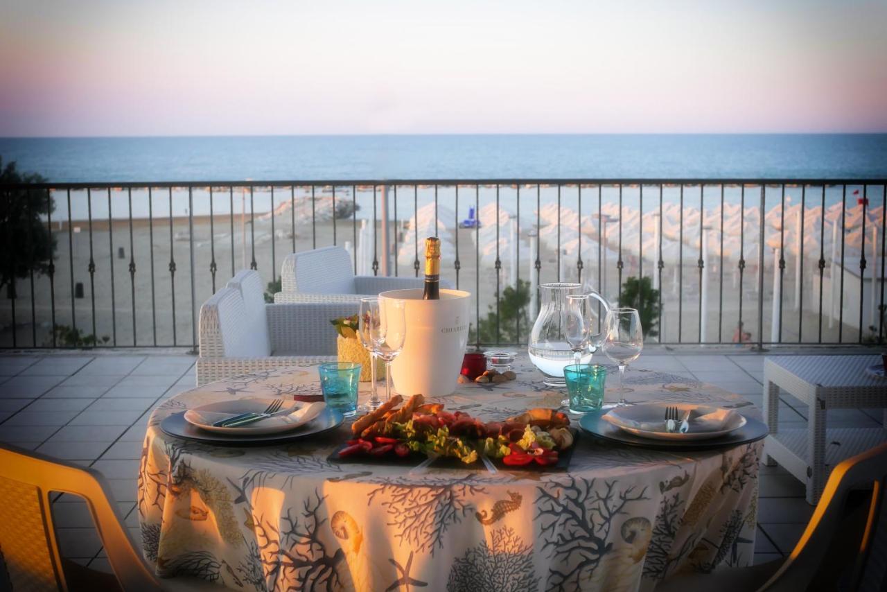 Il Sorriso Di Angelina Bed & Breakfast Pescara Exterior photo